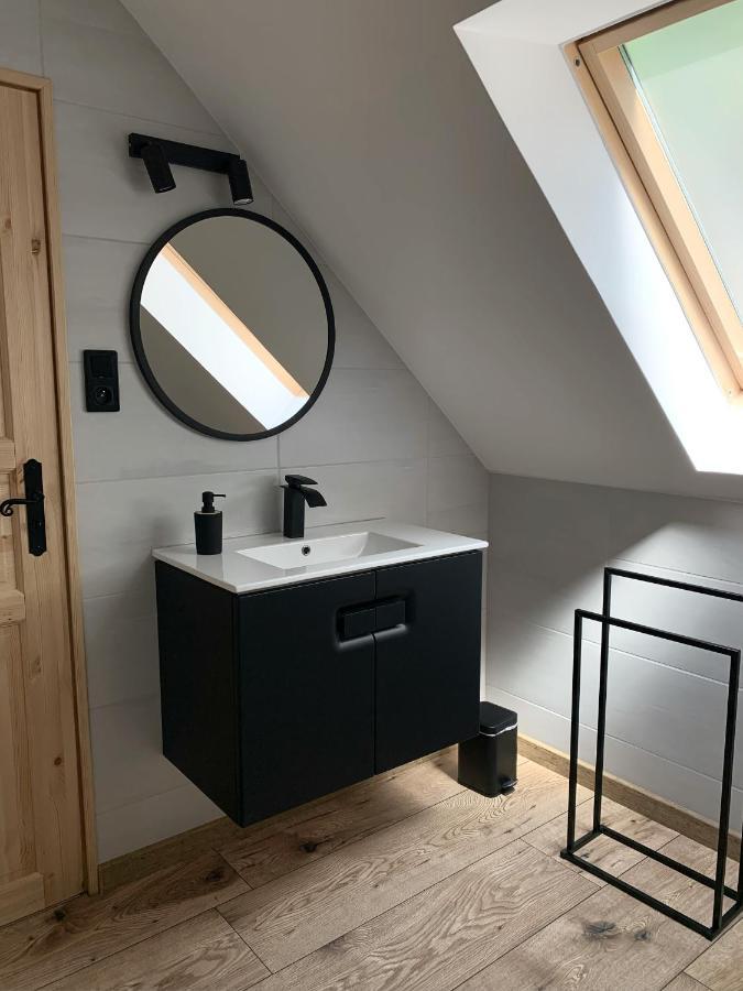 Apartament Hakerowka シクラルスカ・ポレンバ エクステリア 写真